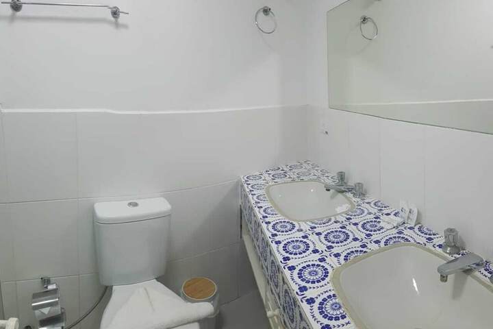 Room 19 of 53