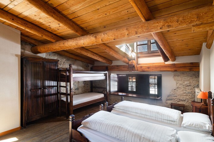 Room 15 of 45