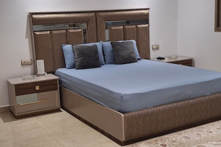 Room 5 of 67