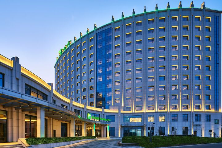 Hotel 44 of 45