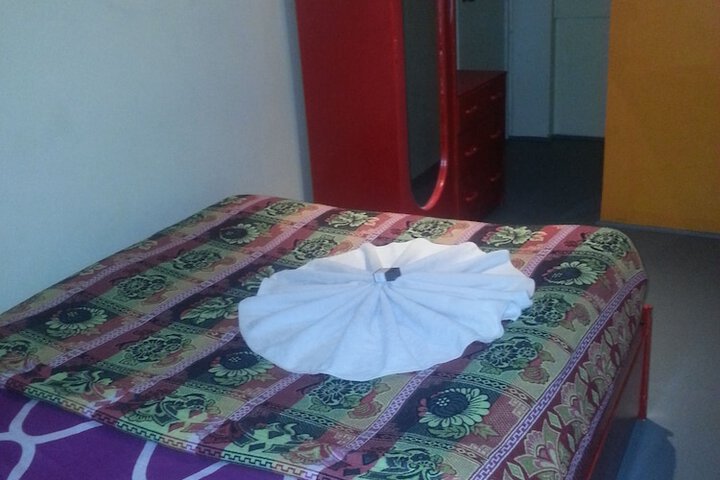 Room 5 of 23