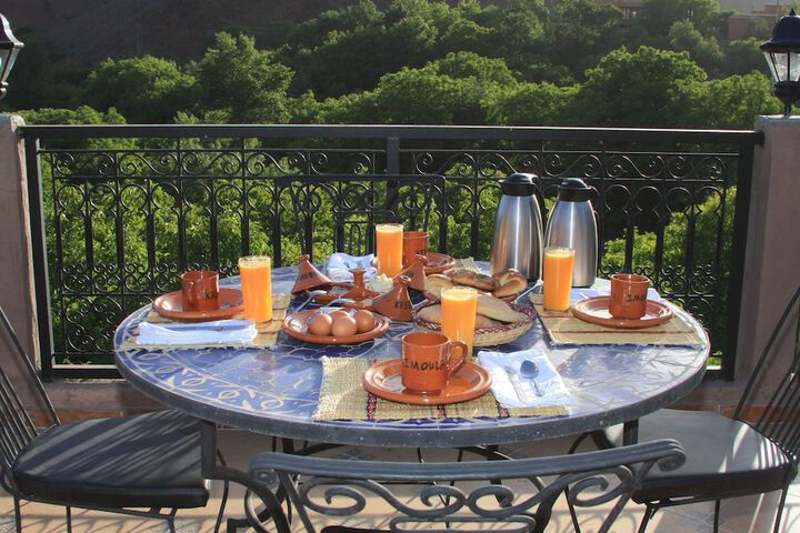 Breakfast/Coffee Service 22 of 29