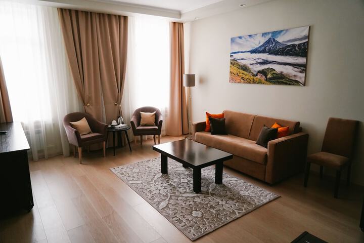 Room 13 of 31