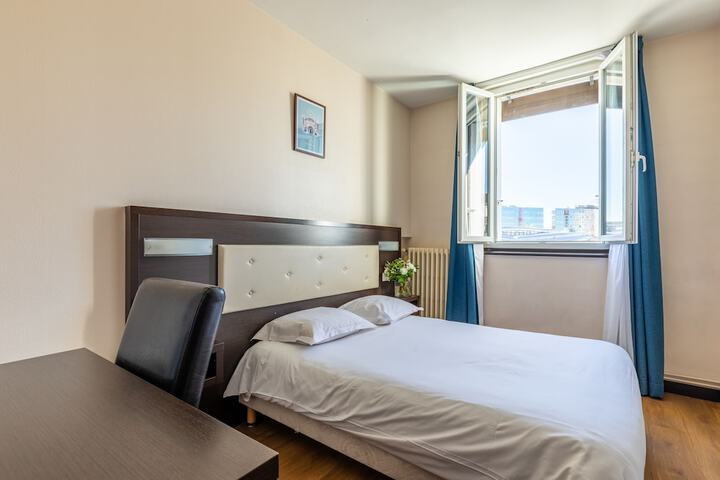 Room 20 of 56