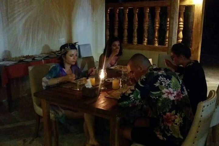 Dining 56 of 211
