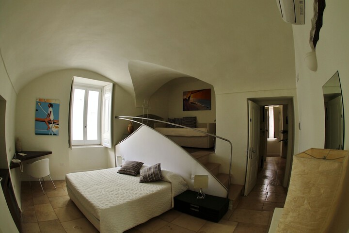 Room 10 of 54
