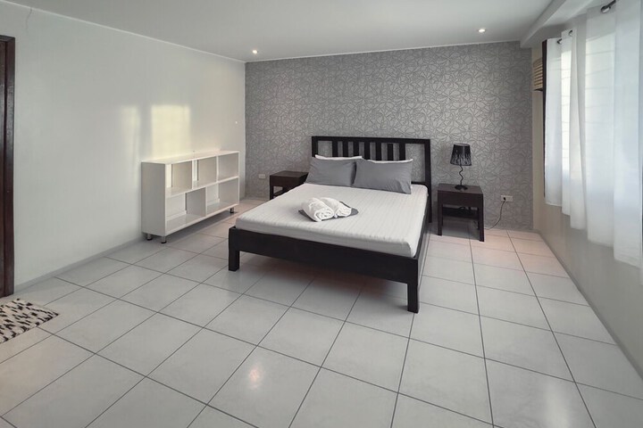 Room 22 of 69