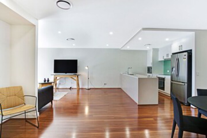 Room 3 of 17