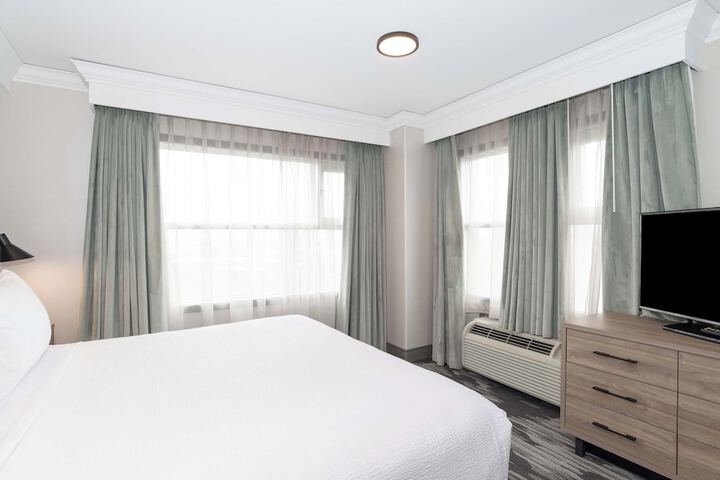 Room 13 of 67