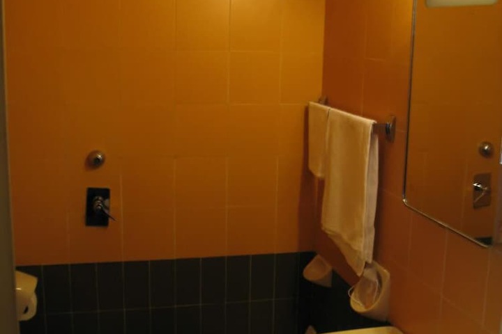Clean Restrooms