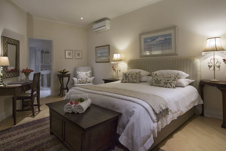Room 3 of 49