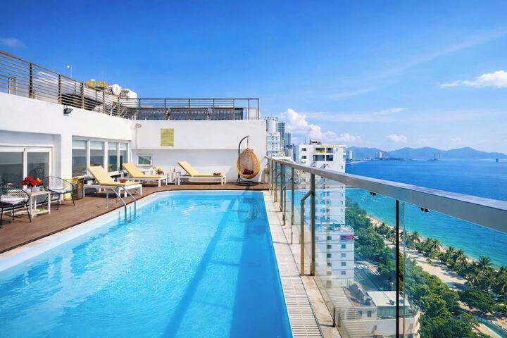 Exterior of Paris Nha Trang Hotel & Apartment