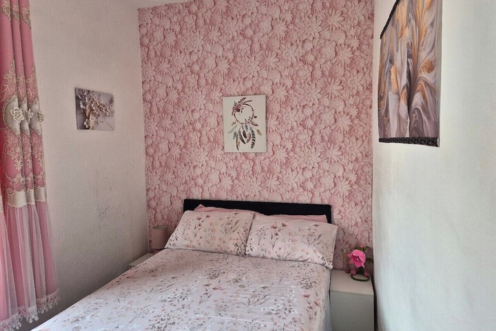 Room 11 of 59