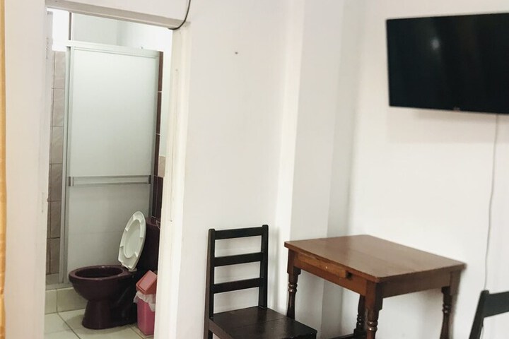 Room 15 of 18