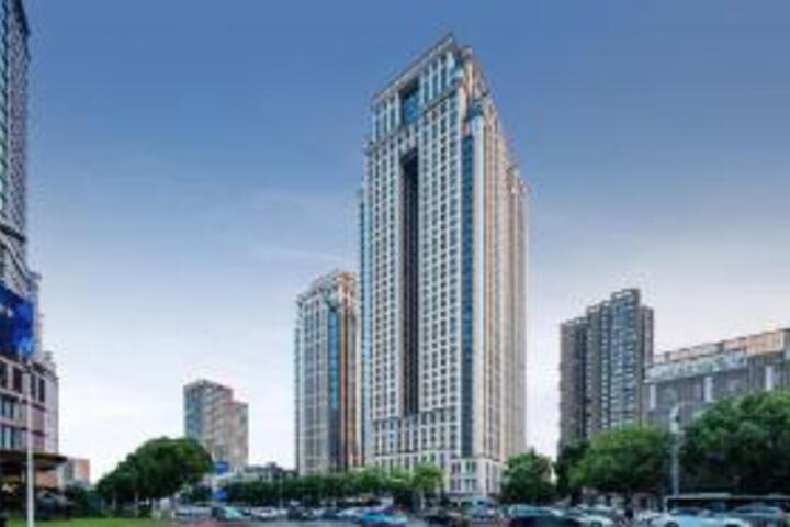Four Seasons Carme Hotel