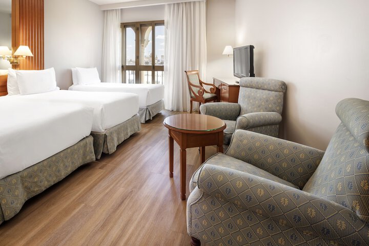 Room 14 of 46