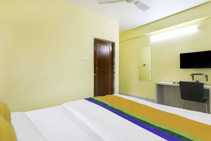Room 10 of 15