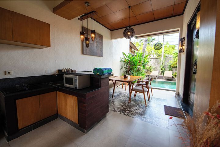 Private kitchenette