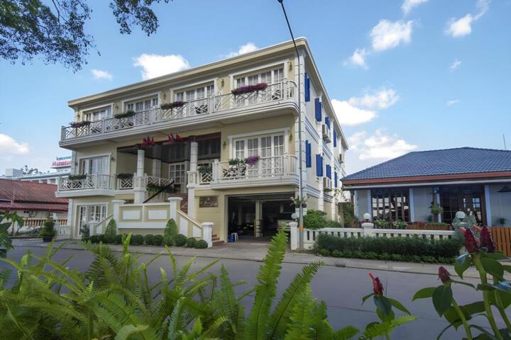 Le Bouton Dor Boutique Hotel