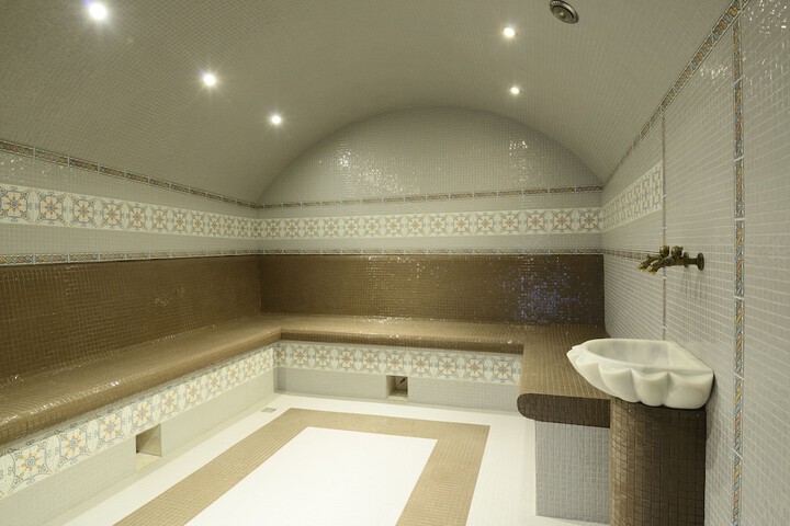 Room 20 of 28