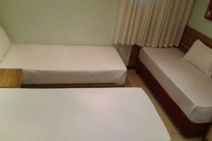 Room 9 of 41