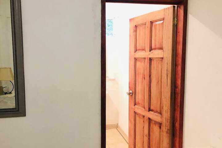 Room 46 of 85