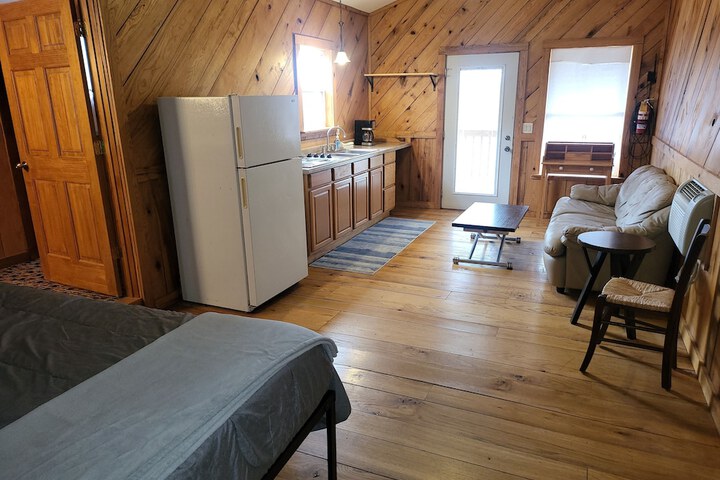 Room 19 of 40