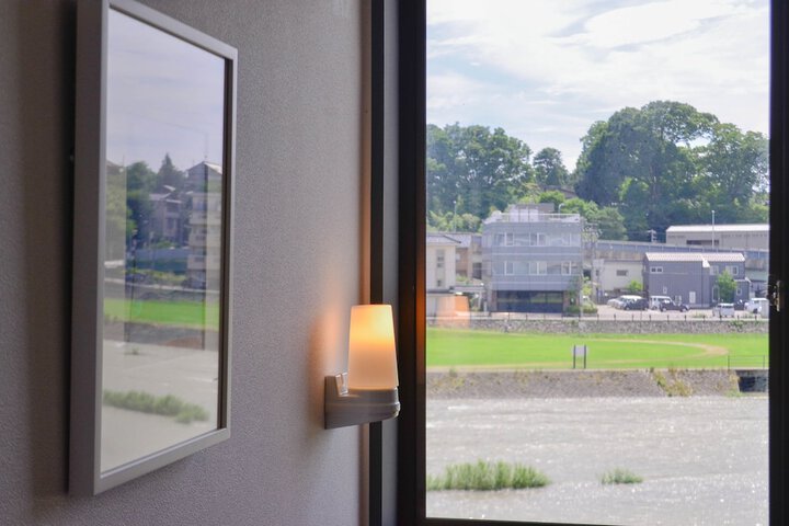 Room 17 of 51