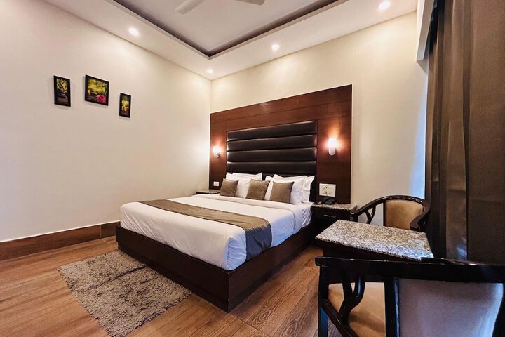 Room 29 of 50