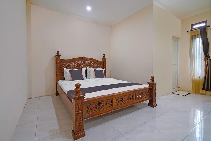Room 16 of 36