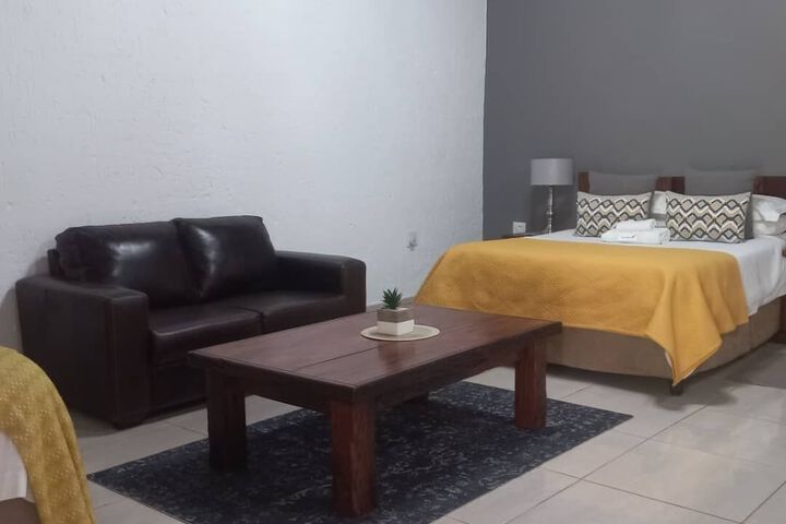 Room 7 of 27