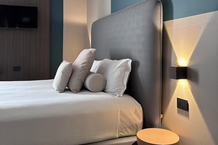 AV Hotel Milano