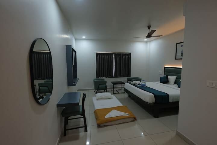 Room 18 of 48