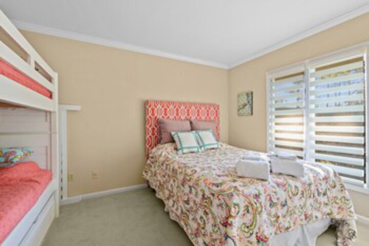 Room 45 of 61