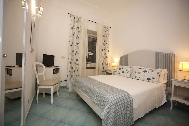 Room 54 of 88