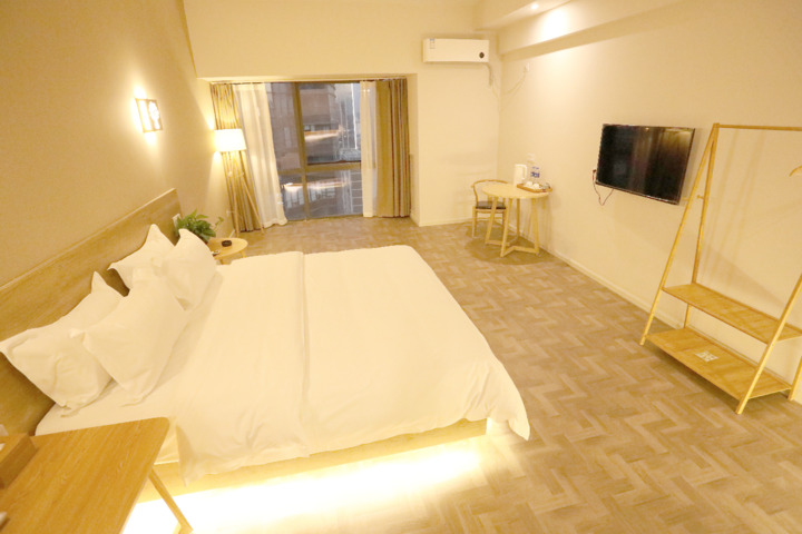 Hotel 6 of 44