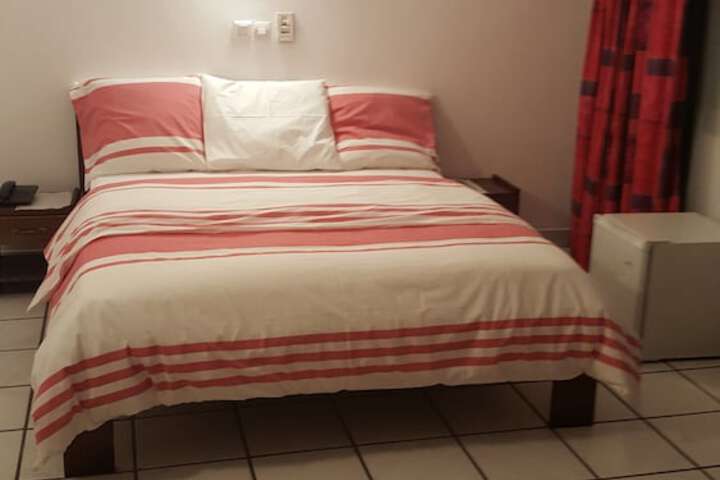 Room 5 of 41