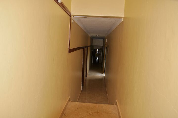 Ballroom/Hall 9 of 17