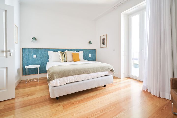 Room 6 of 60