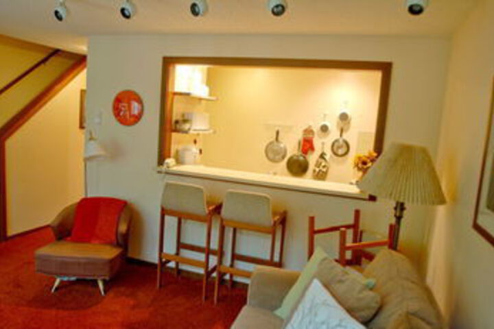 Room 557 of 697