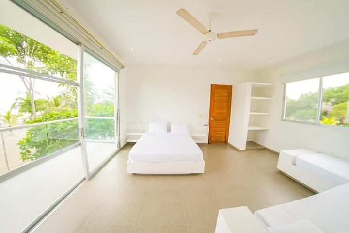 Room 8 of 71