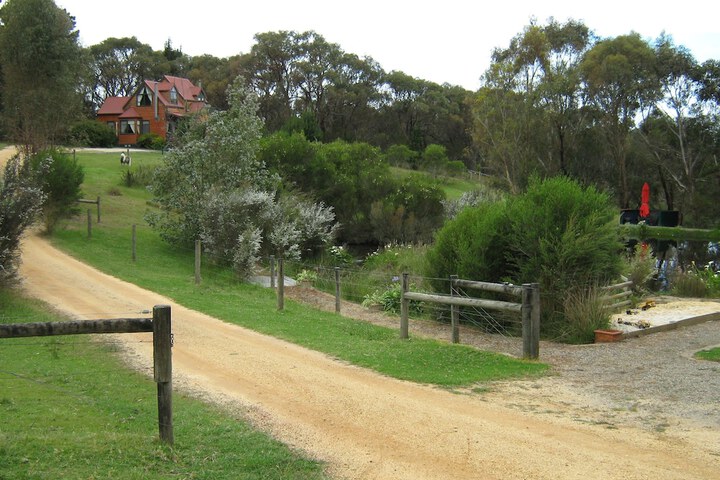 Property Grounds 34 of 51