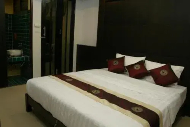 WARAWAN RESORT AND HOTEL