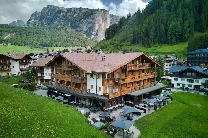 Hotel 87 of 95
