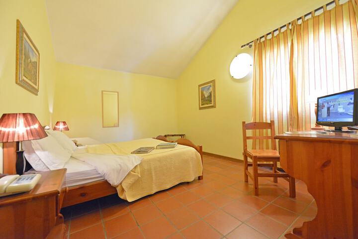 Room 7 of 54
