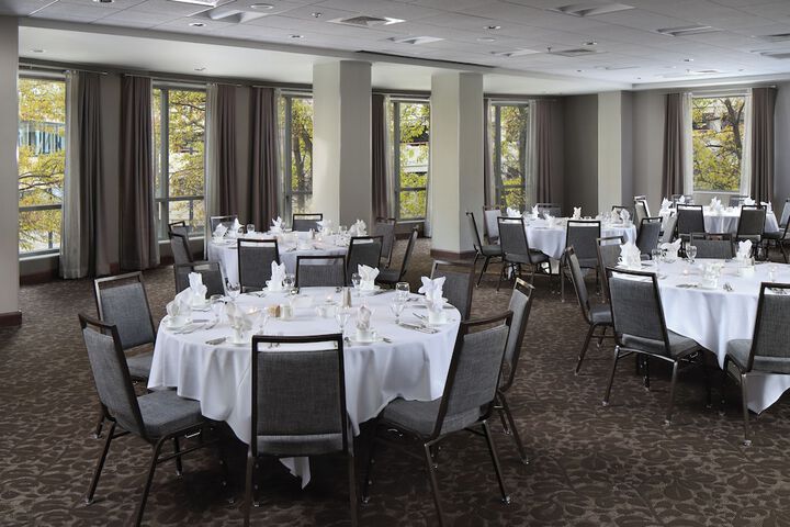 Wedding/Banquet 28 of 40