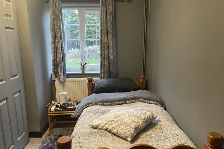 Room 6 of 51