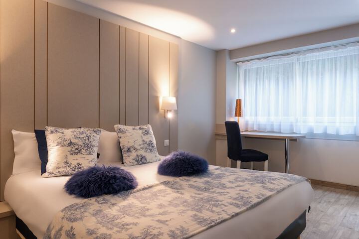 Room 41 of 67