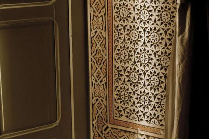 Room 27 of 189