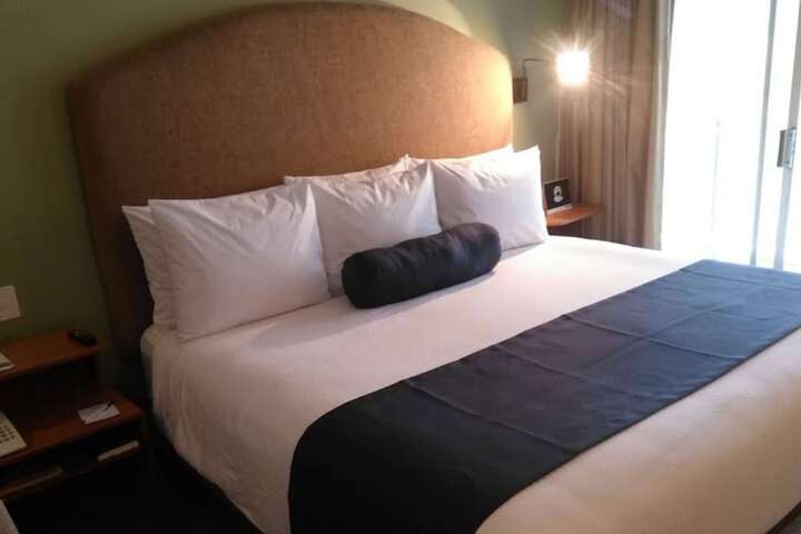 Room 7 of 35